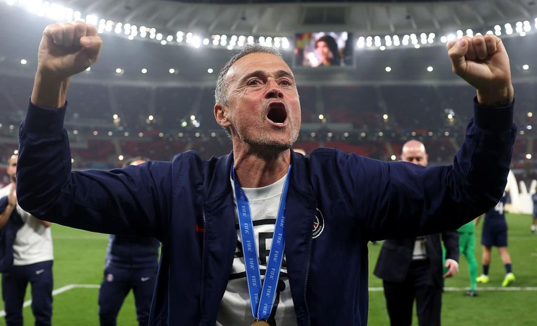 官网-镜报：曼联已将恩里克列为正式主教练的主要目标之一